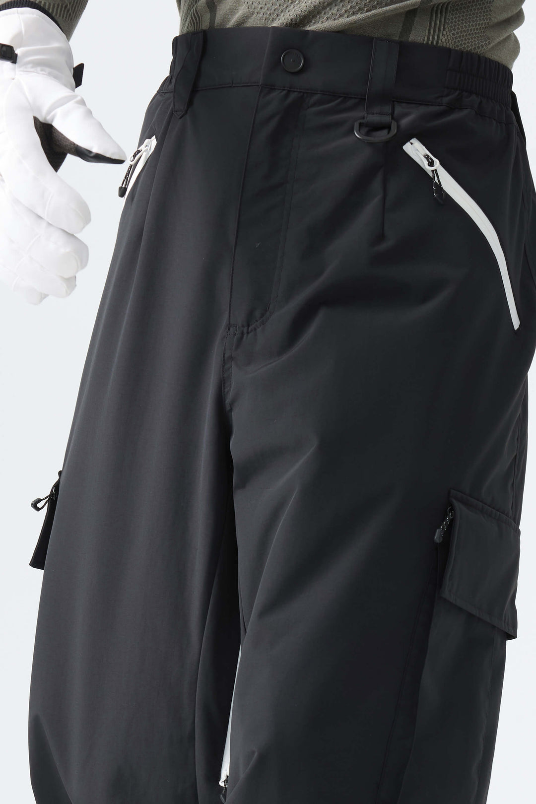 Men's Black Contrast Zipper Detail Baggy Snow Pants
