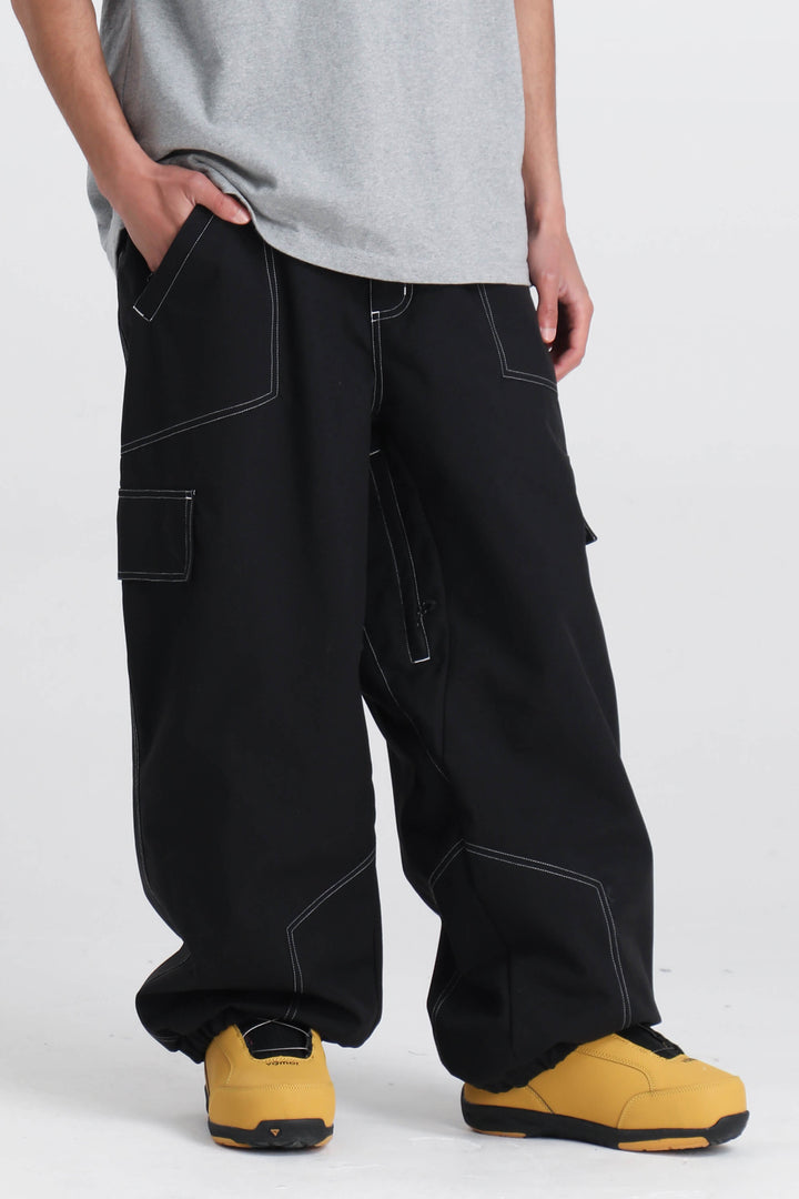 Men's Green Contrast Stitch Minimal Snow Pants