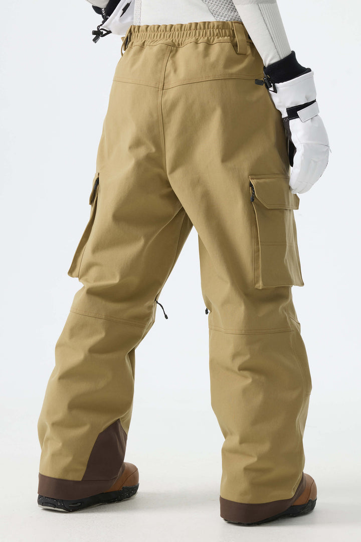 Calça de neve feminina preta estilo celeiro, modelo folgada com costura contrastante.