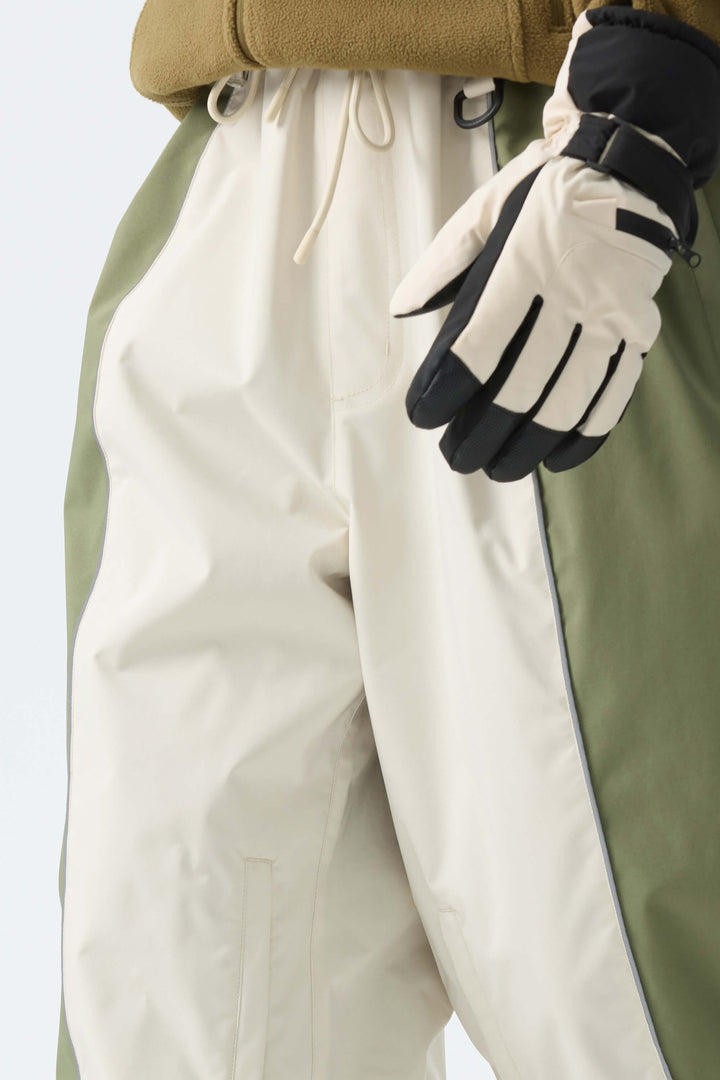 Women's Color Block Off White & Sage Baggy Reflective Piping Snow Pants