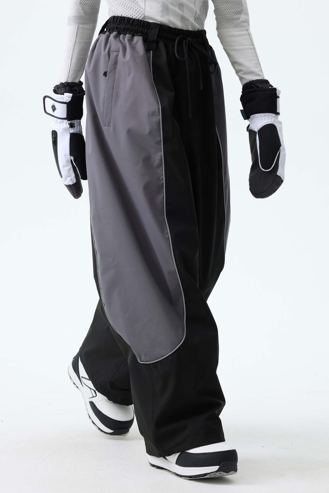 Women's Color Block Black & Gray Baggy Reflective Piping Snow Pants