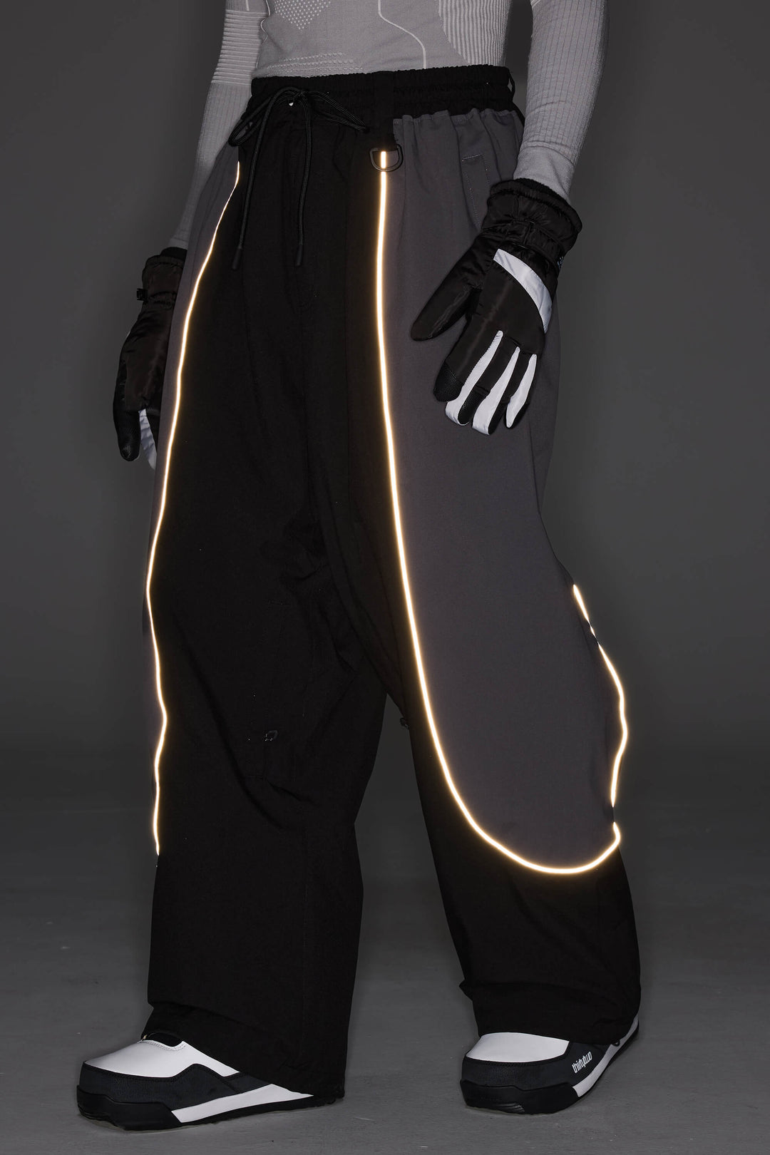 Men's Color Block Black & Gray Baggy Reflective Piping Snow Pants