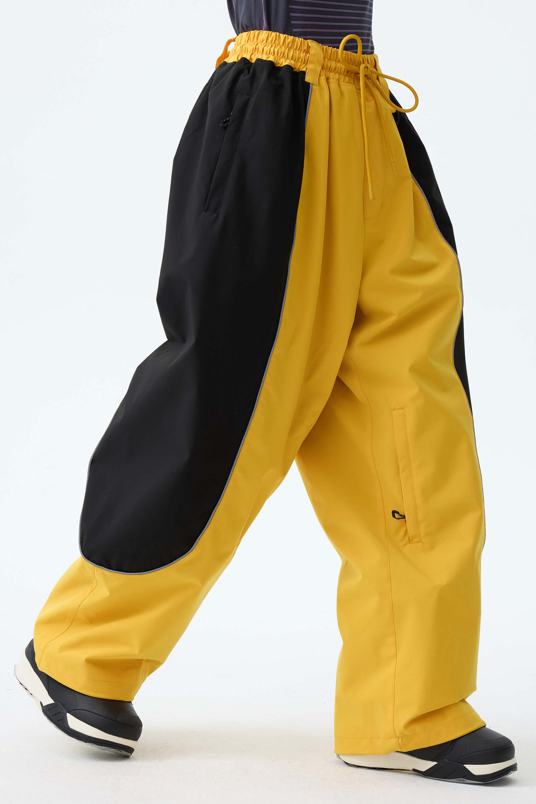 Women's Color Block Yellow & Black Baggy Reflective Piping Snow Pants