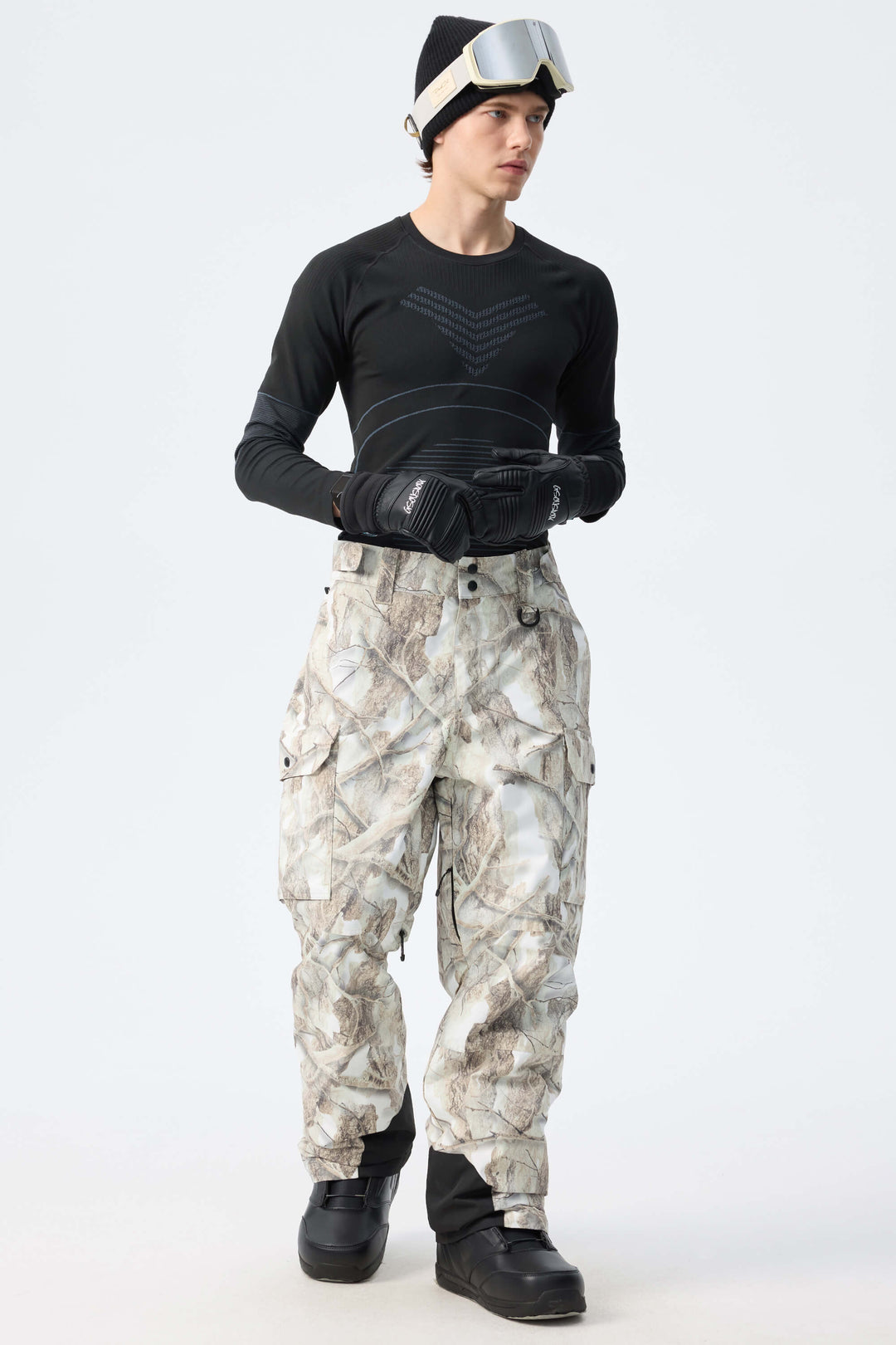 Men’s Snow Woodland Camo High-Back Cargo Snow Pants