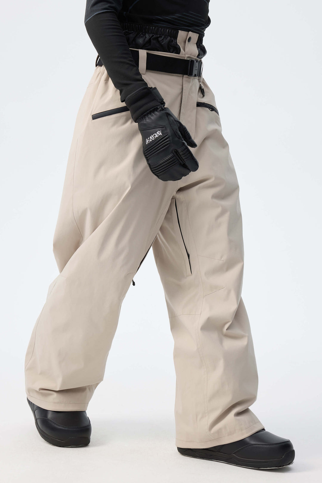 Men's Oat Milk Utility Belted Baggy Insulated Snow Pants