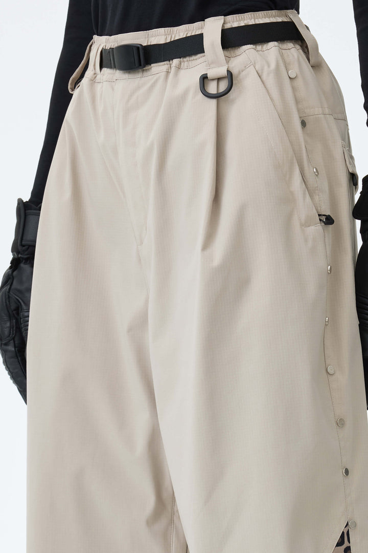Women's Oat Milk & Leopard Contrast-Panel Baggy Snow Pants