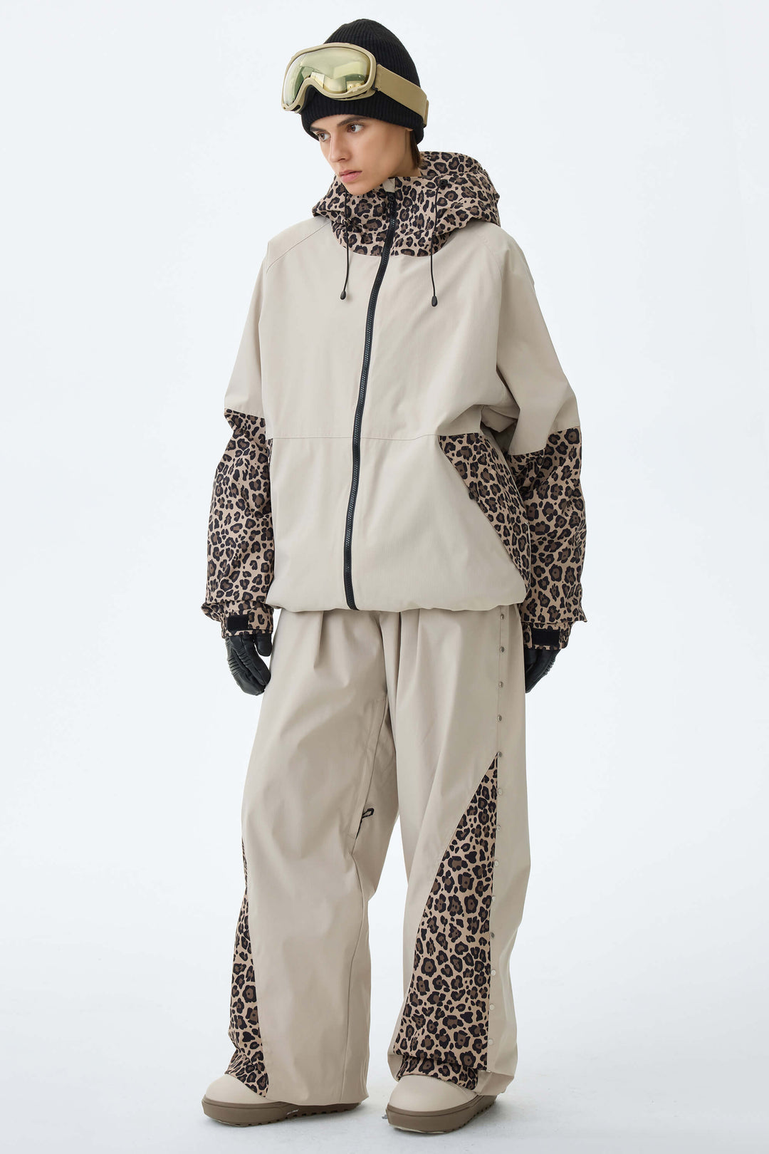 Women's Oat Milk & Leopard Contrast-Panel Baggy Snow Pants