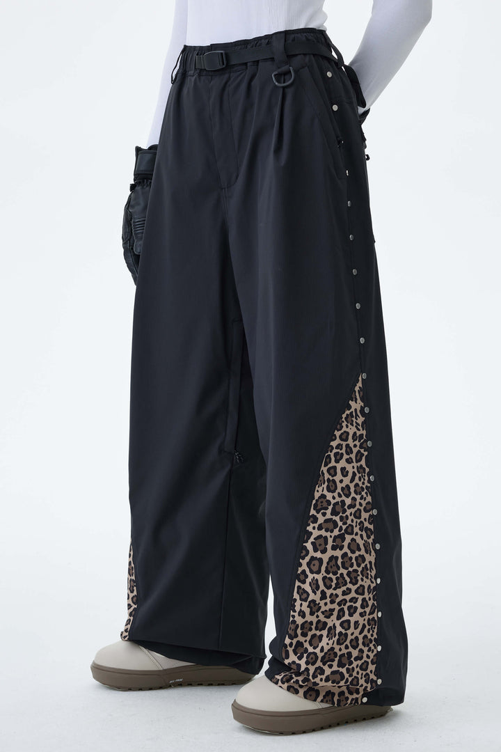 Women's Cow Print Contrast-Panel Baggy Snow Pants