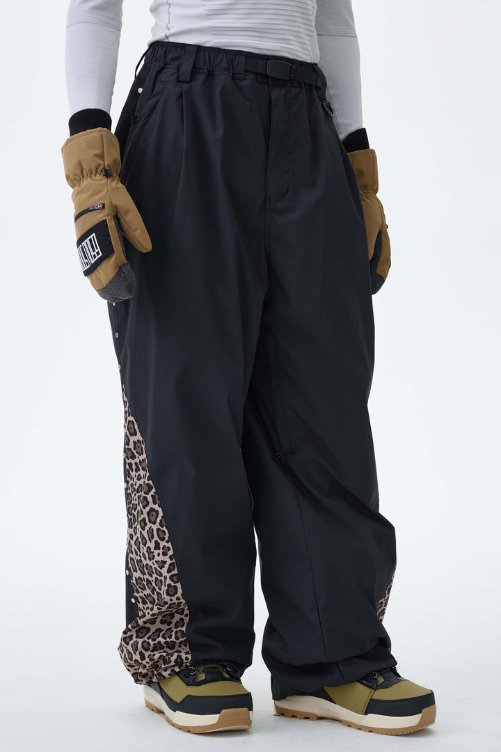 Men's Black & Leopard Contrast-Panel Baggy Snow Pants