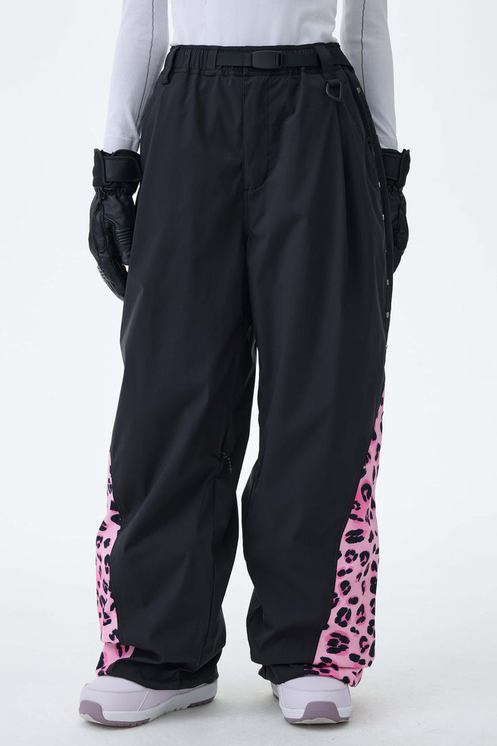 Women's Black & Pink Leopard Contrast-Panel Baggy Snow Pants