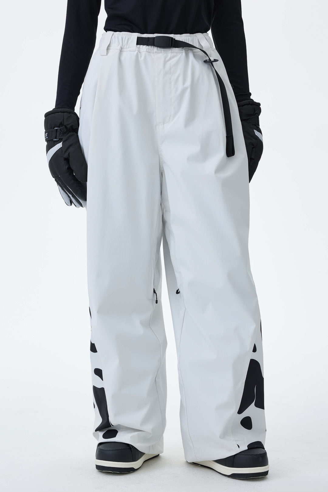 Women's Cow Print Contrast-Panel Baggy Snow Pants