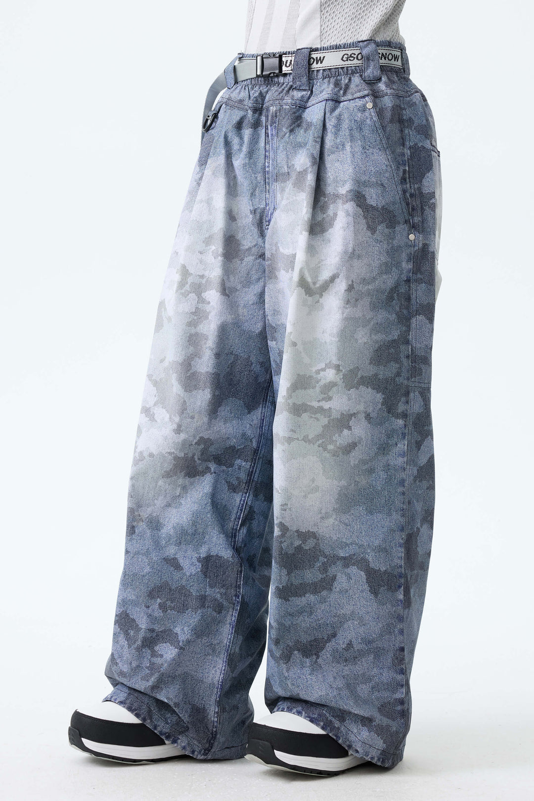 Women's Bleached Indigo Vintage Denim-Print Baggy Snowboard Pants