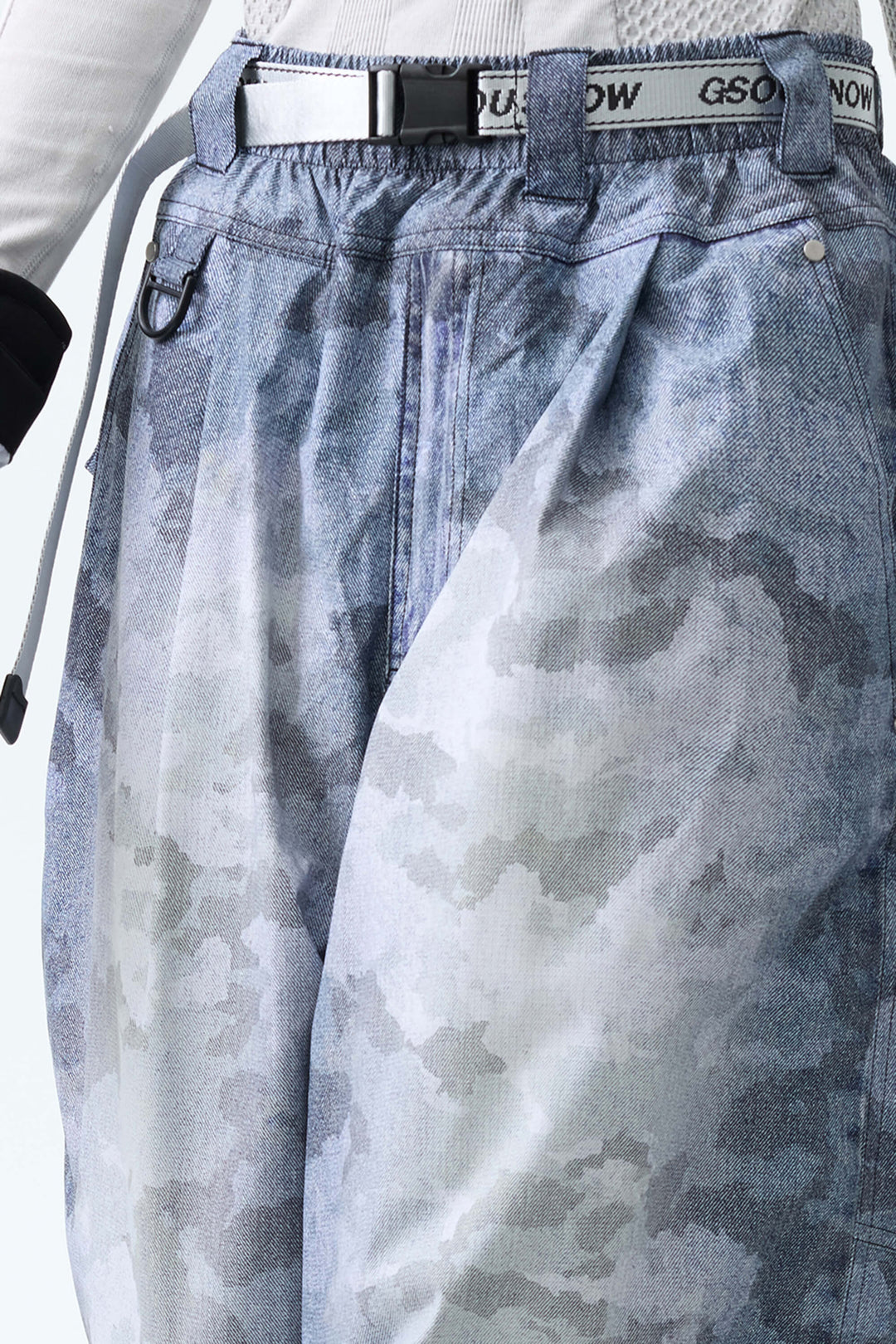 Women's Washed Blue Camo Vintage Denim-Print Baggy Snowboard Pants