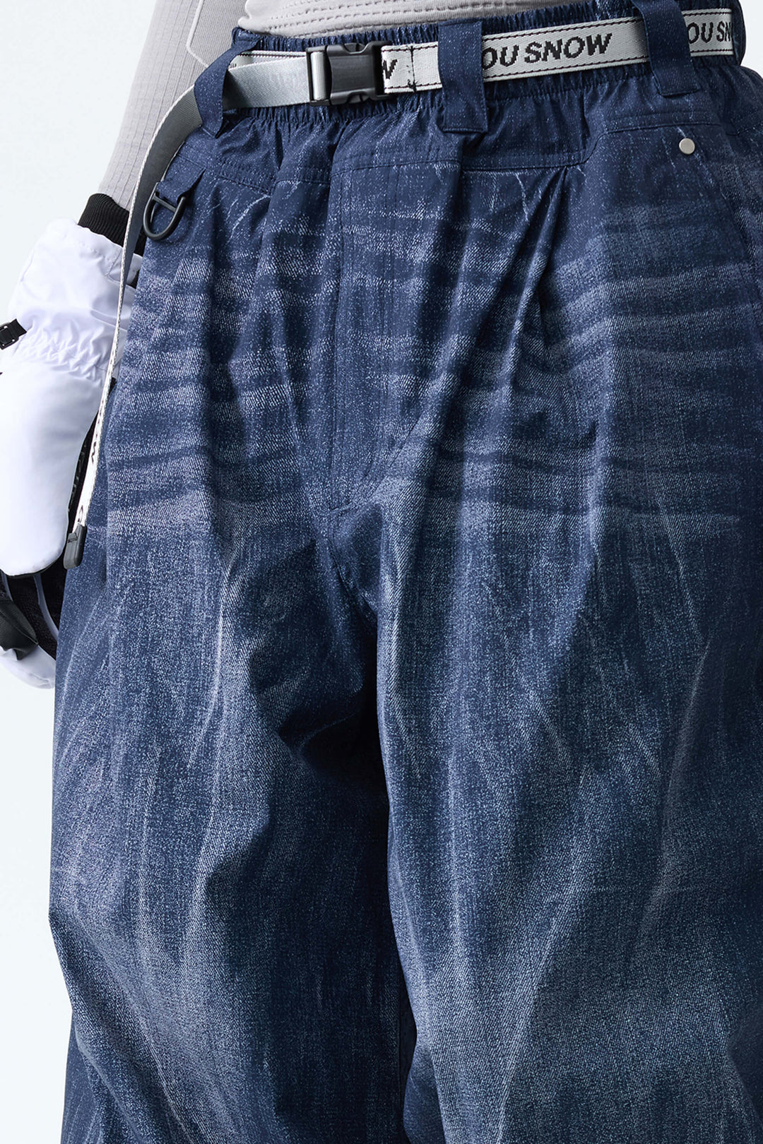 Men's Distressed Indigo Vintage Denim-Print Baggy Snowboard Pants