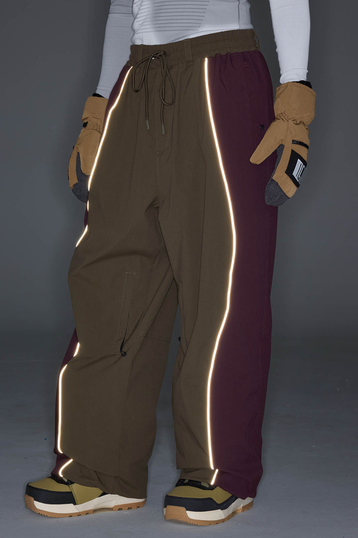 Women's Black & Washed Denim Contrast Panel Reflective Snow Pants