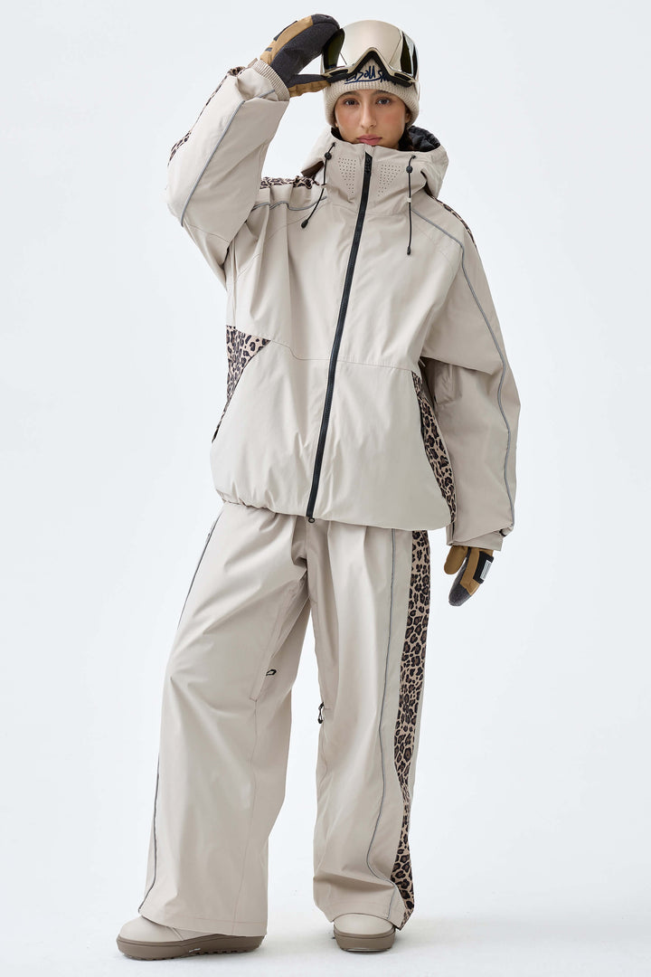 Women's Off White & Leopard Reflective Contrast-Stripe Baggy Snow Pants