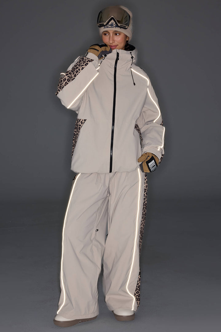 Women's Off White & Leopard Reflective Contrast-Stripe Baggy Snow Pants