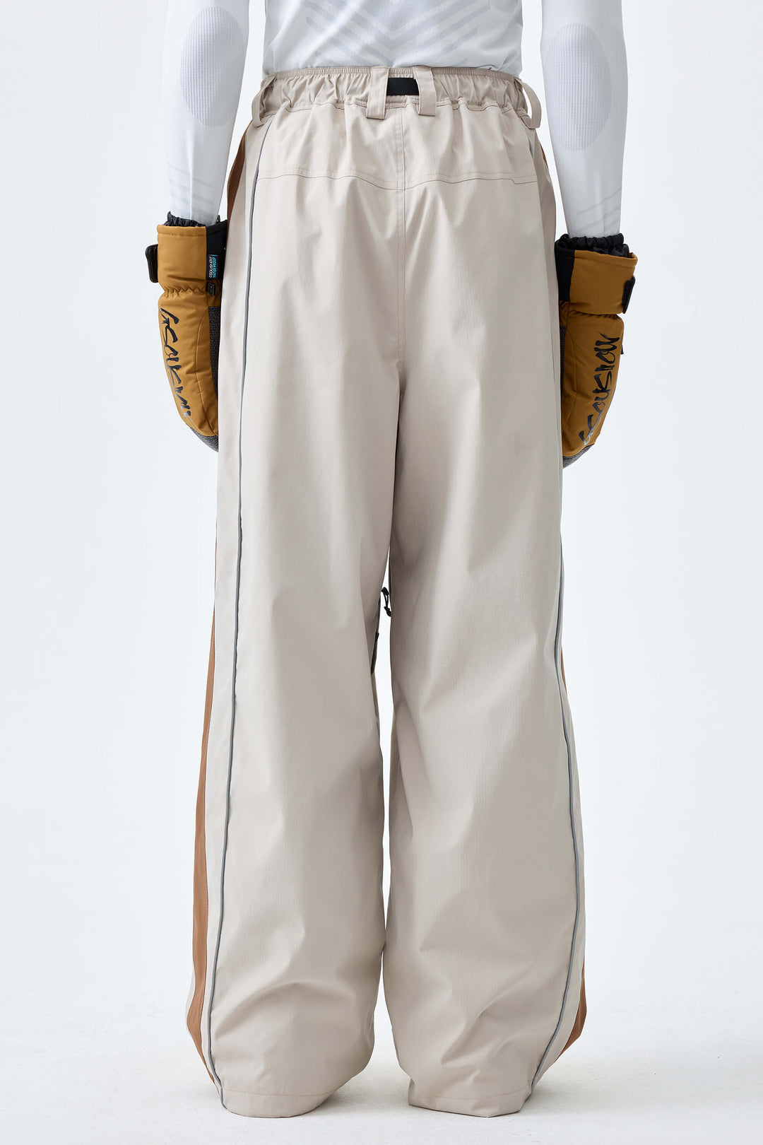 Men's Off White & Brown Reflective Contrast-Stripe Baggy Snow Pants