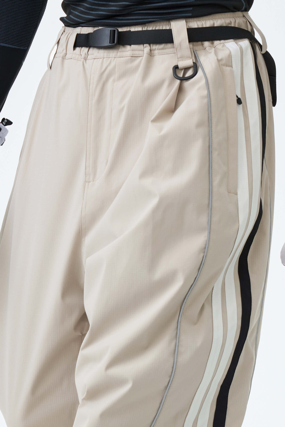 Men's Oat Milk Retro Track Stripe Reflective Baggy Snow Pants