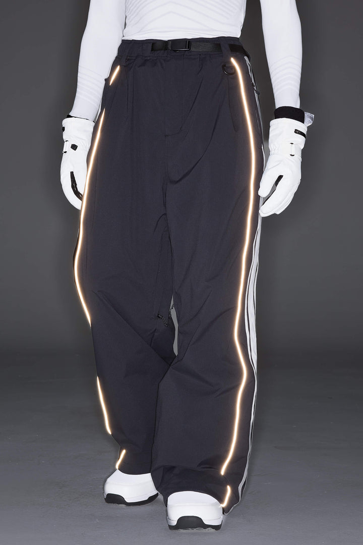 Men's Off White Retro Baggy Side Stripe Reflective Snow Pants