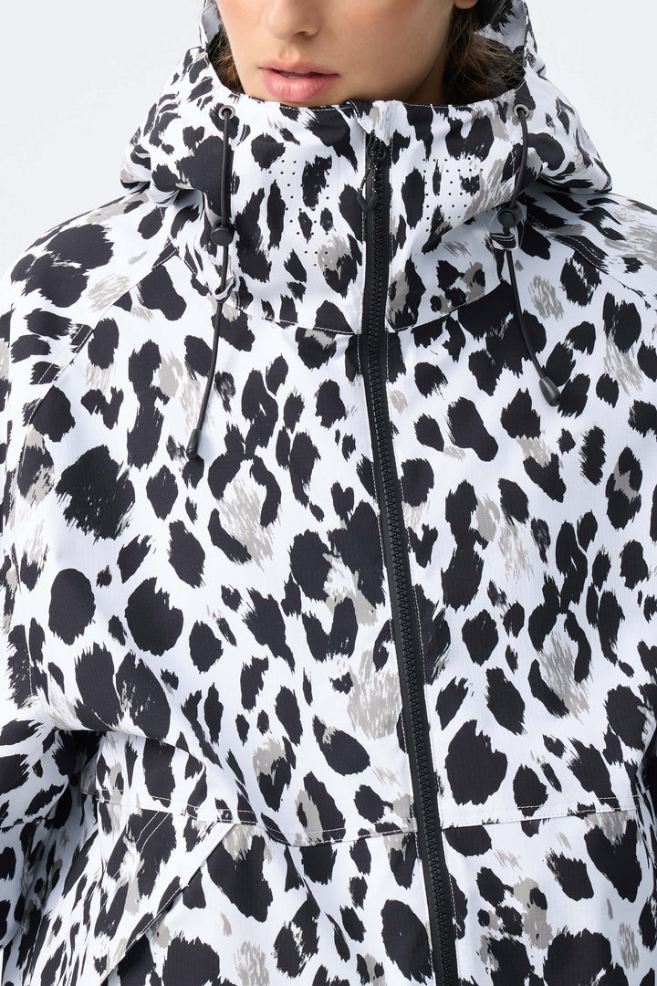 Women's Mono Leopard Recycled Minimalist Insulated Snow Jacket