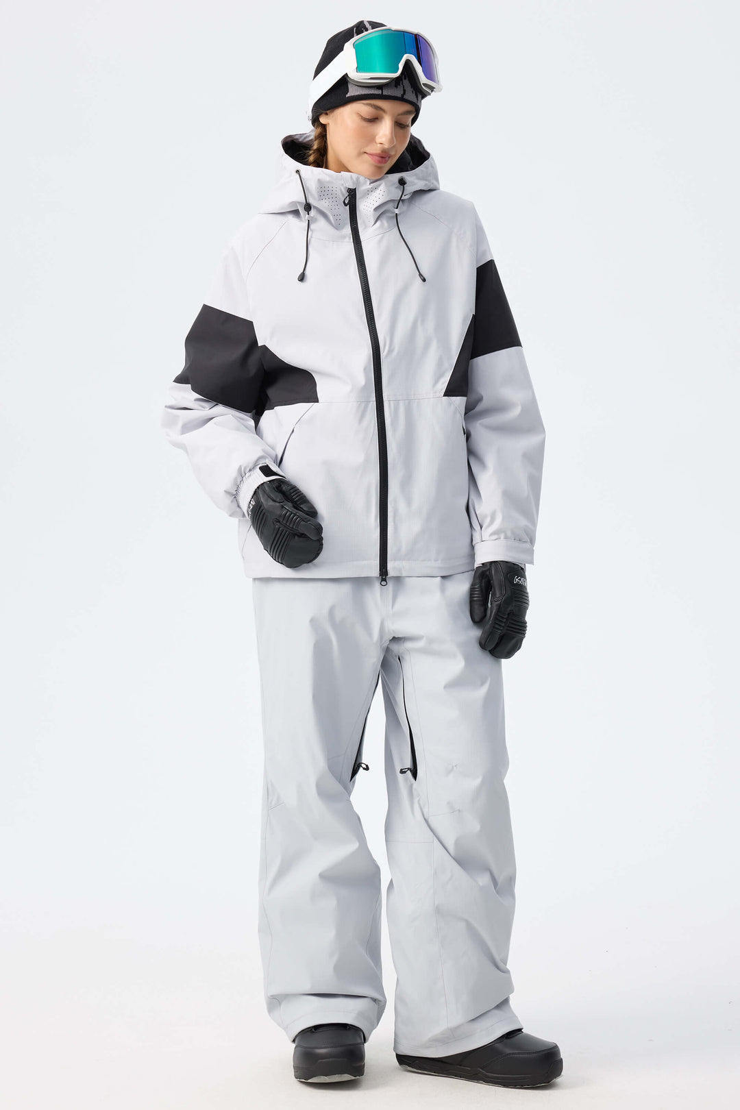Women's Light Grey Retro Alpine Colorblock Insulated Snow Jacket