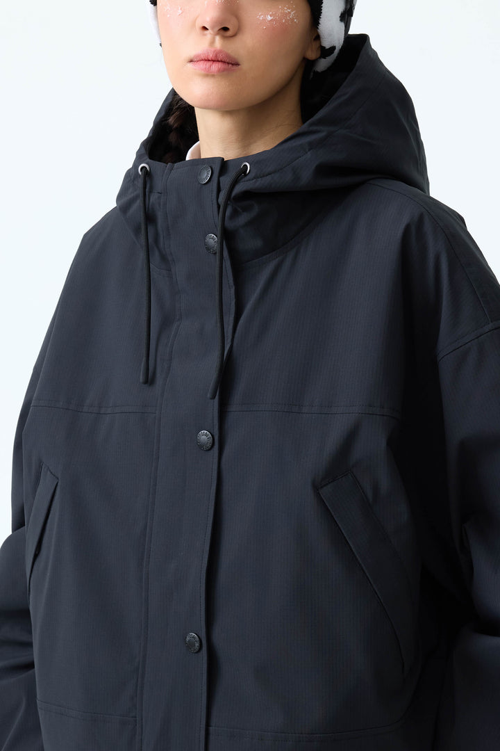 Women's Black Insulated Snowboard Jackets