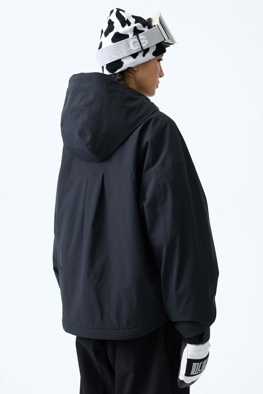 Women's Black Insulated Snowboard Jackets
