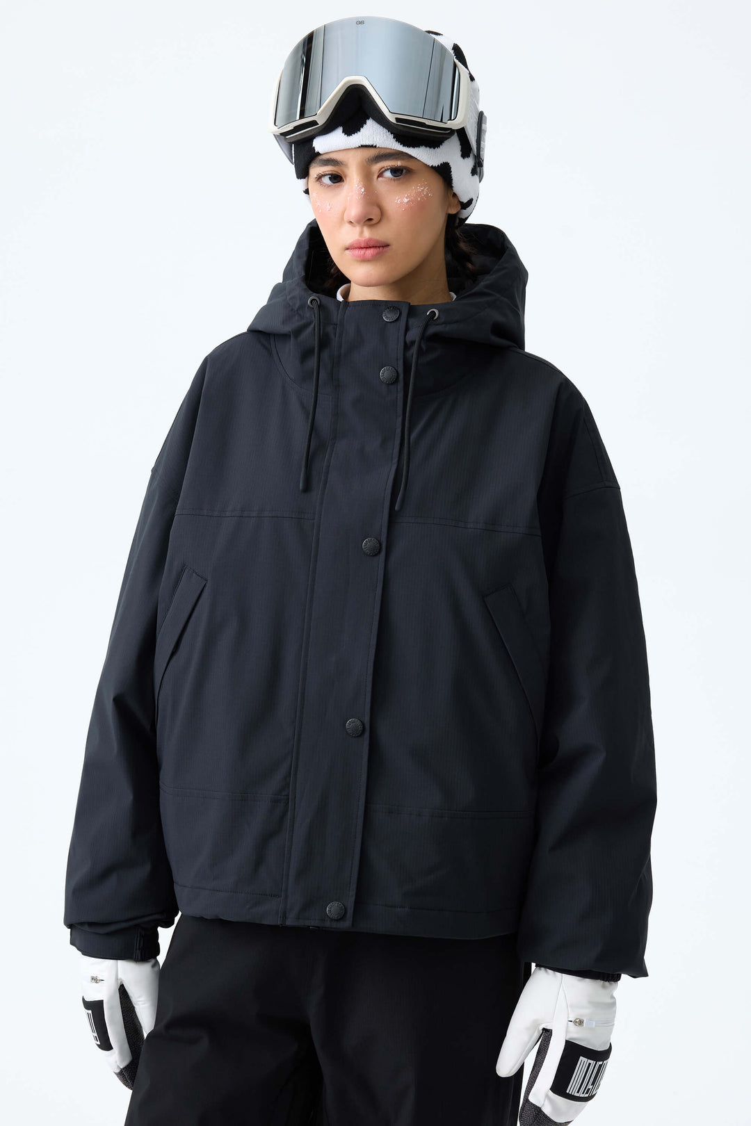 Women's Black Insulated Snowboard Jackets
