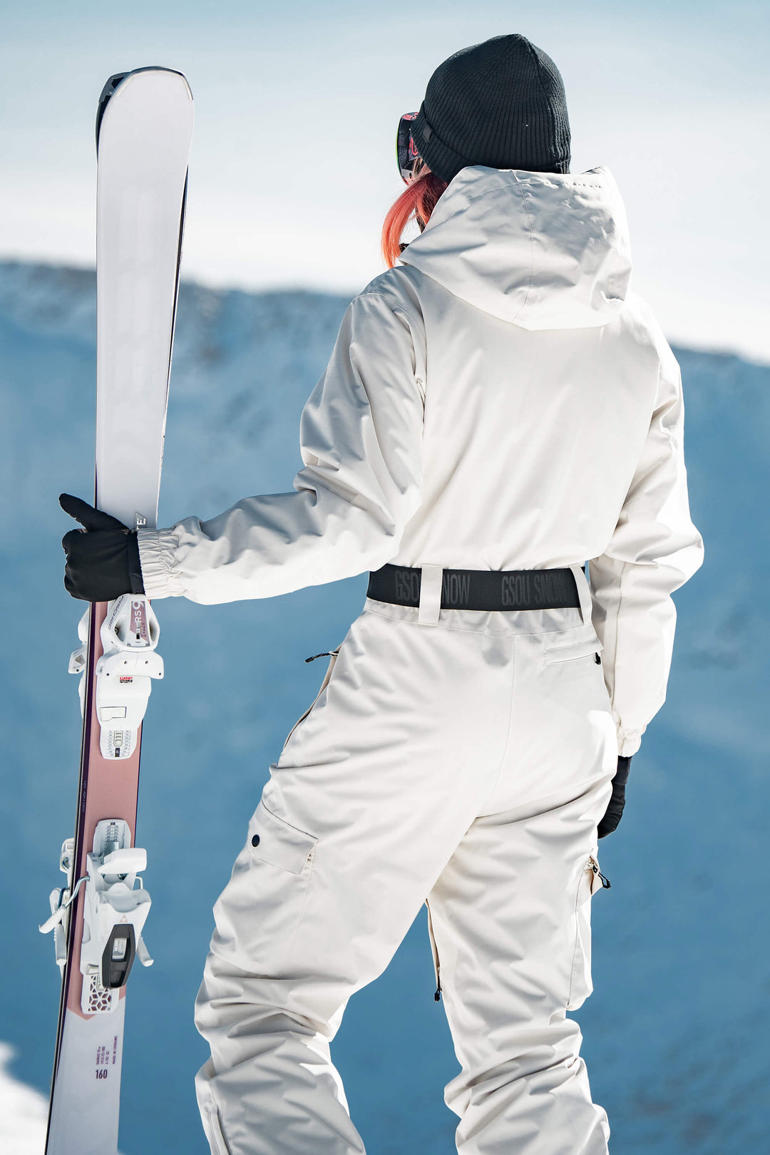 Off-White isolierter, wasserdichter, einteiliger Skianzug mit asymmetrischem Design und Gürtel für Damen 